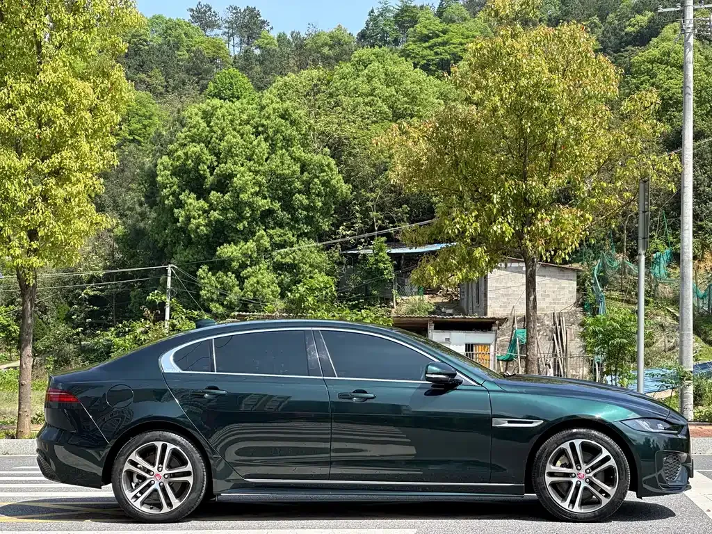 Jaguar XEL — фото 5