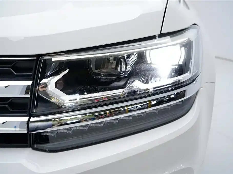 Volkswagen Tharu — фото 9
