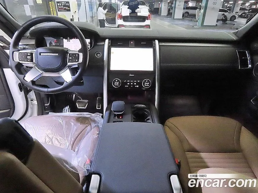 Land Rover Discovery 2025 из KR, фото 7