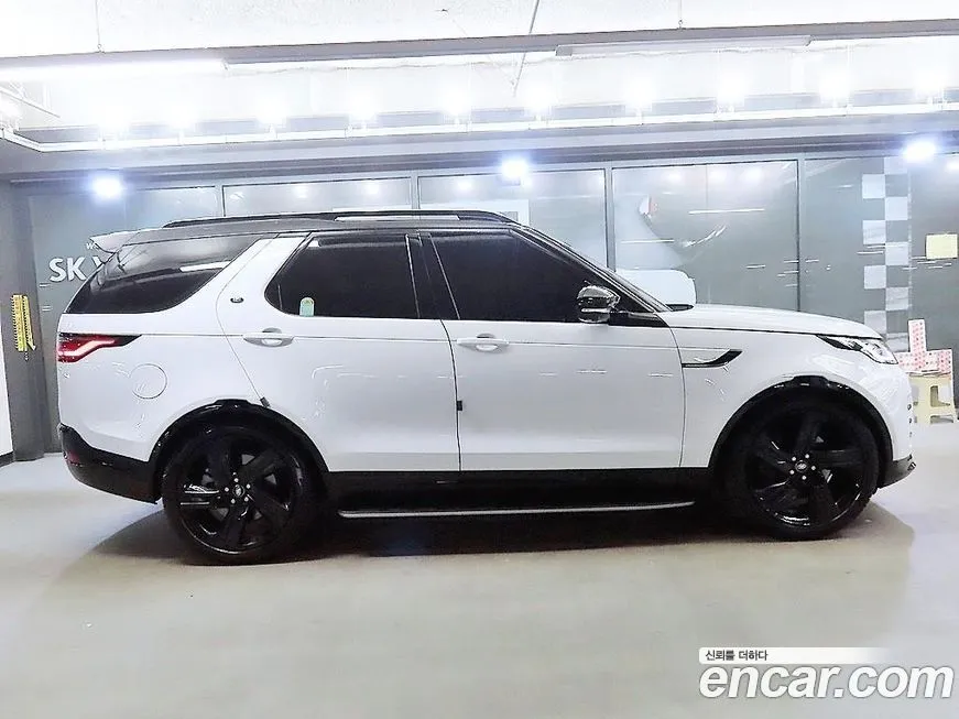 Land Rover Discovery 2025 из KR, фото 10