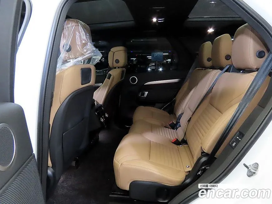 Land Rover Discovery 2025 из KR, фото 4