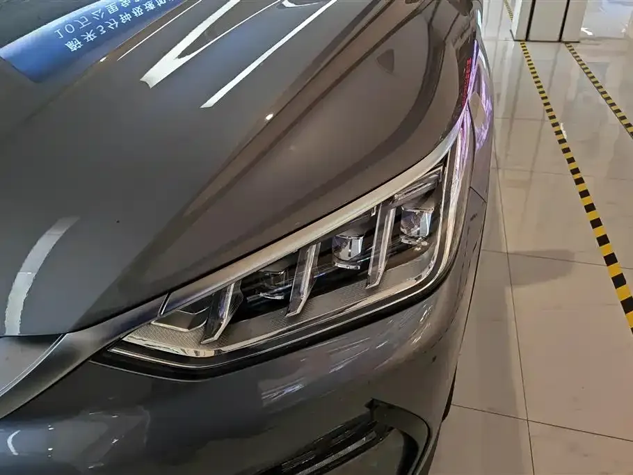 BYD PLUS New Energy — фото 6