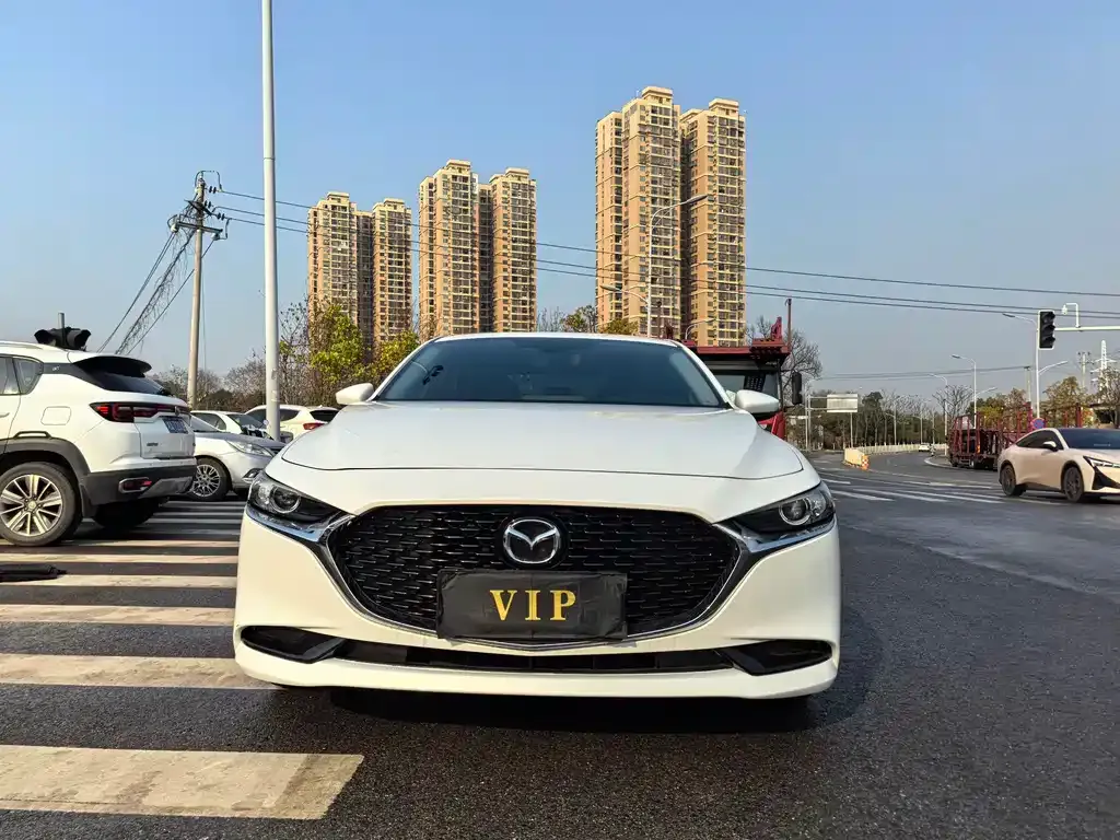 Mazda 3 Axela 2021 из CN, фото 5