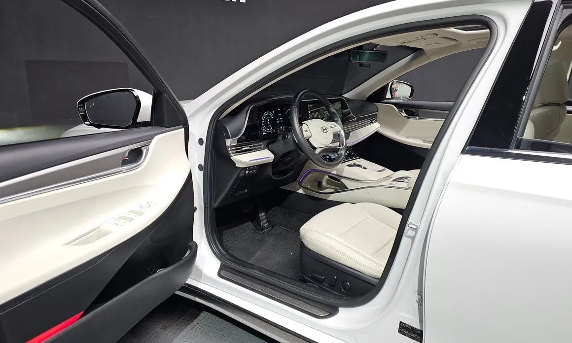 Hyundai Grandeur 2022 из KR, фото 4