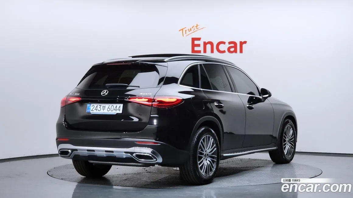 Mercedes-Benz GLC-Class 2025 из KR, фото 2
