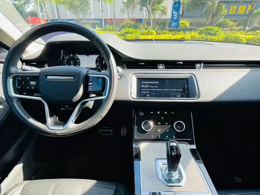 Land Rover Evoque — фото 2