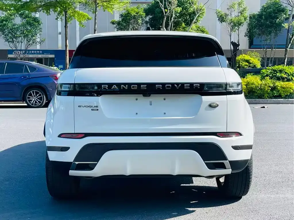 Land Rover Evoque — фото 9