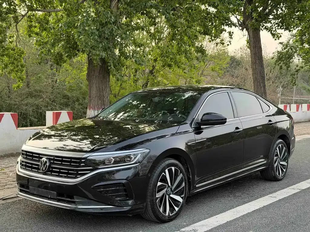 Volkswagen Passat 2021 из CN, фото 1