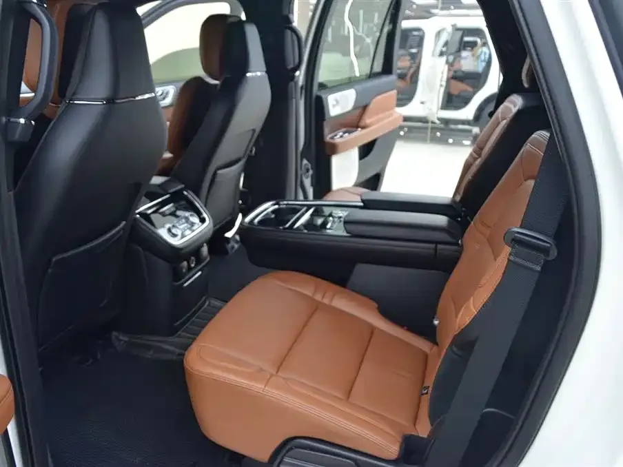 Lincoln Navigator 2021 из CN, фото 3