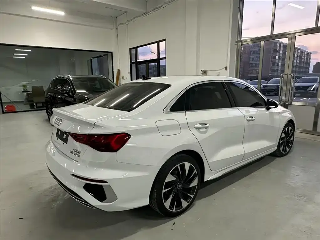 Audi A3 — фото 3