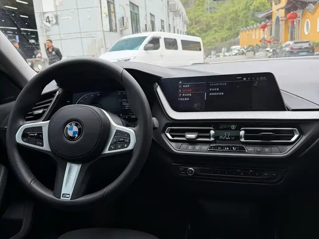 BMW 2 Series 2025 из CN, фото 5