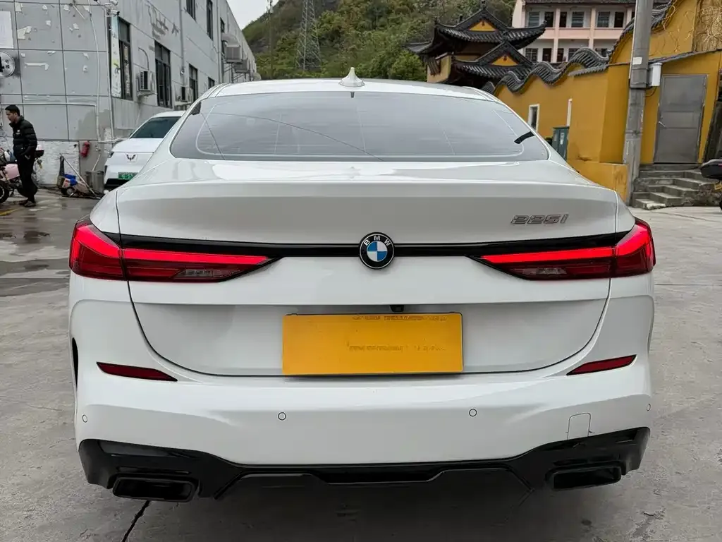 BMW 2 Series 2025 из CN, фото 6
