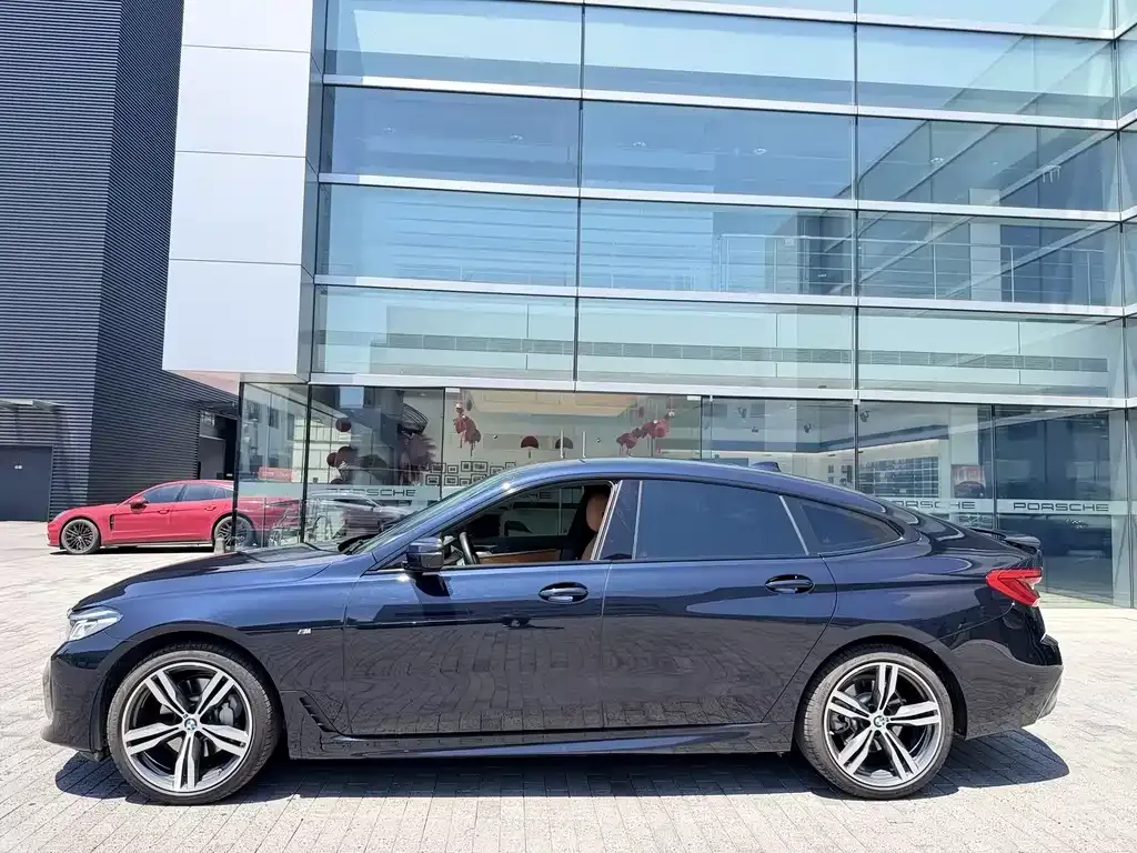 BMW 6 Series GT — фото 8