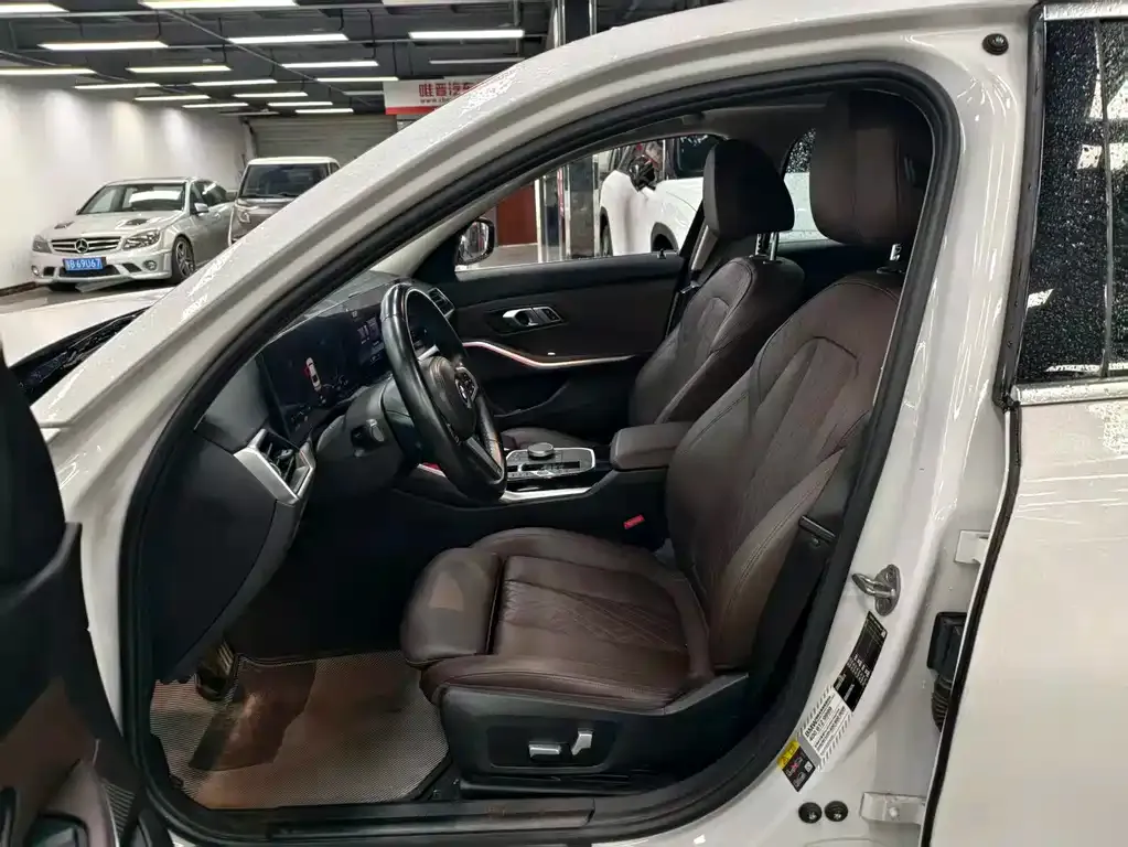 BMW i3 — фото 2