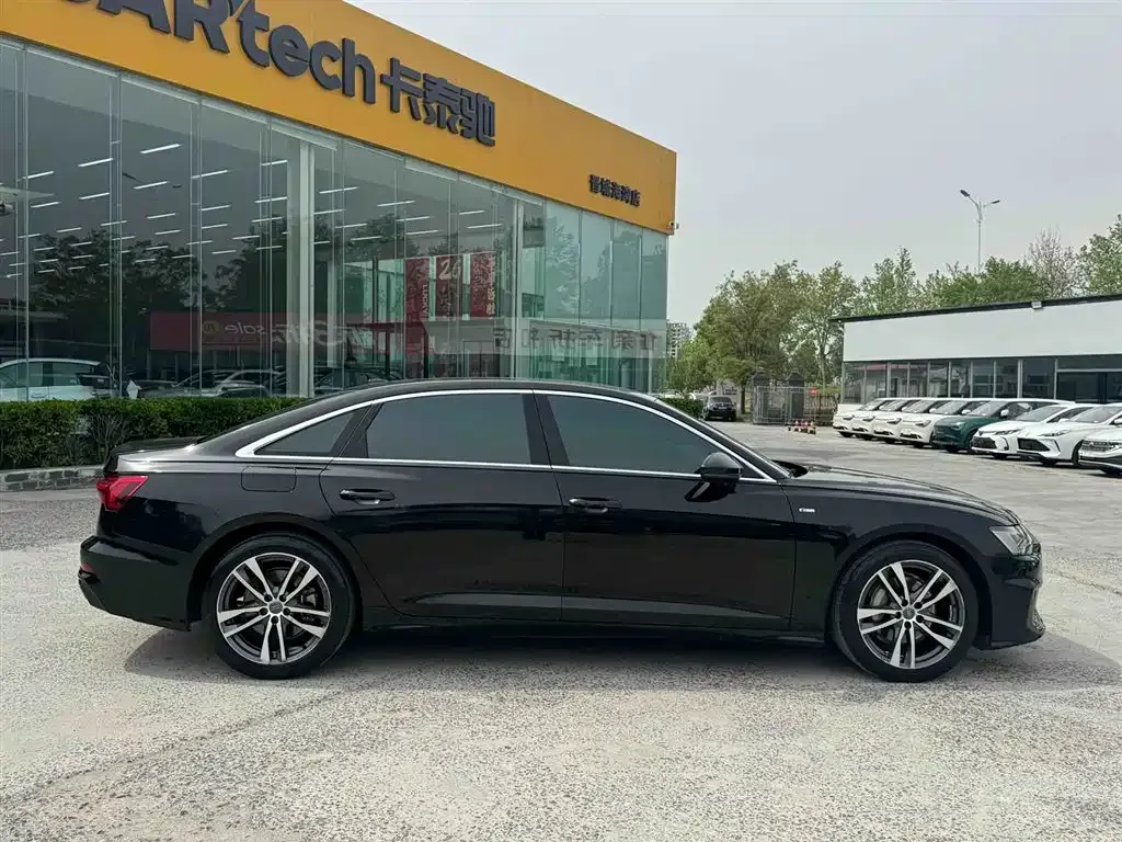 Audi A6L 2021 из CN, фото 4