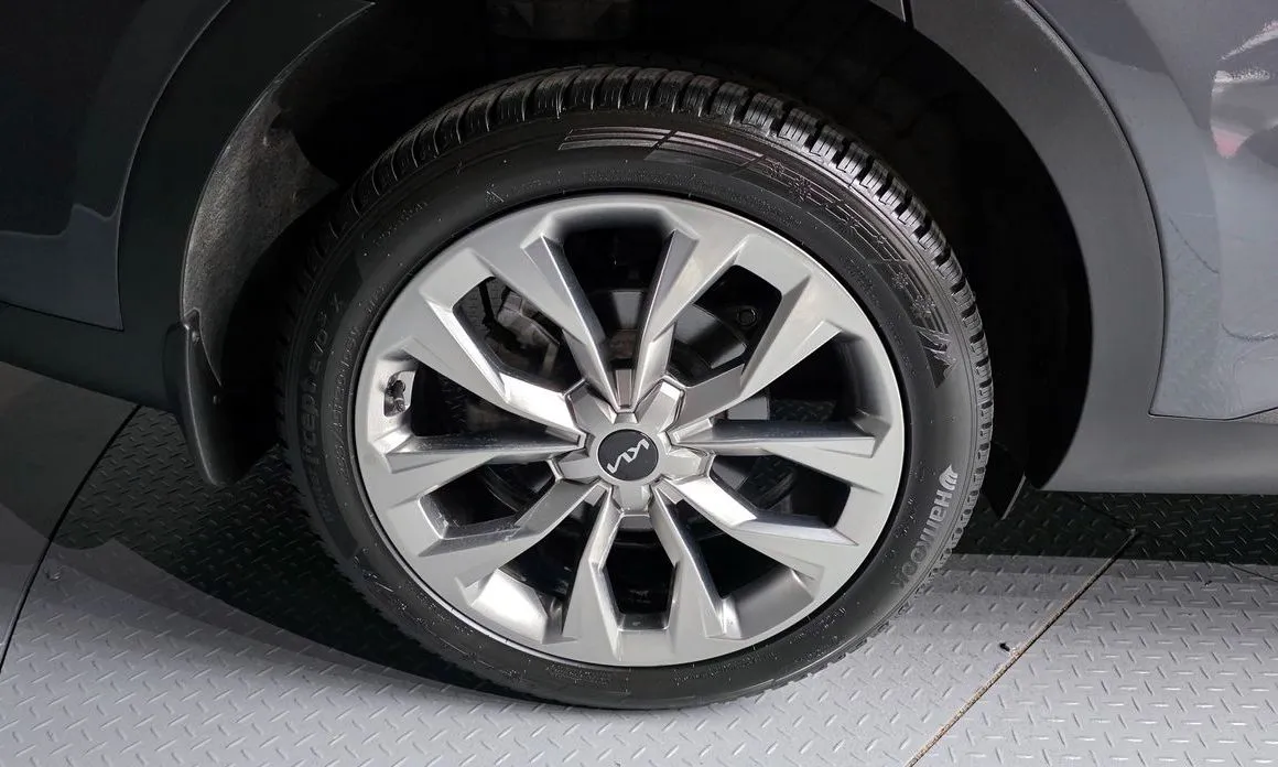 Kia Sorento 2023 из KR, фото 7