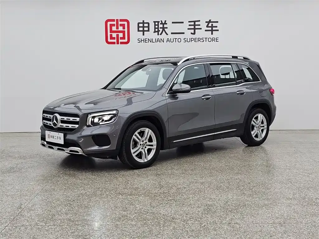 Mercedes-Benz GLB — фото 1
