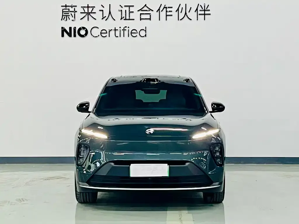 NIO ES8 — фото 2