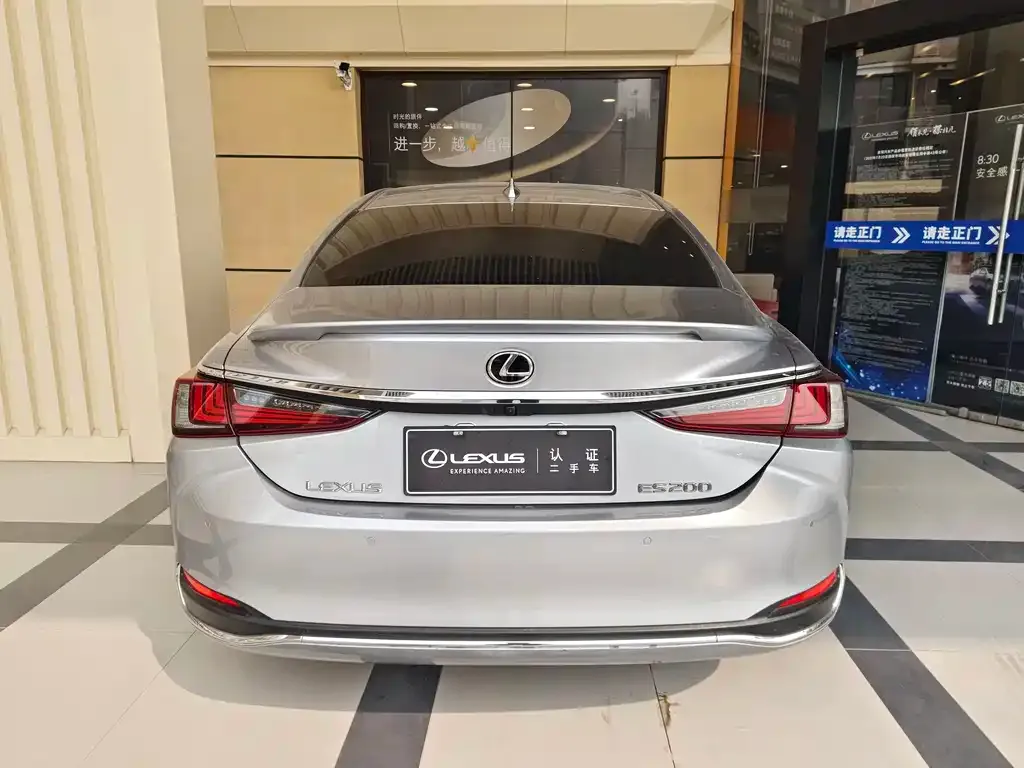 Lexus ES 2022 из CN, фото 4