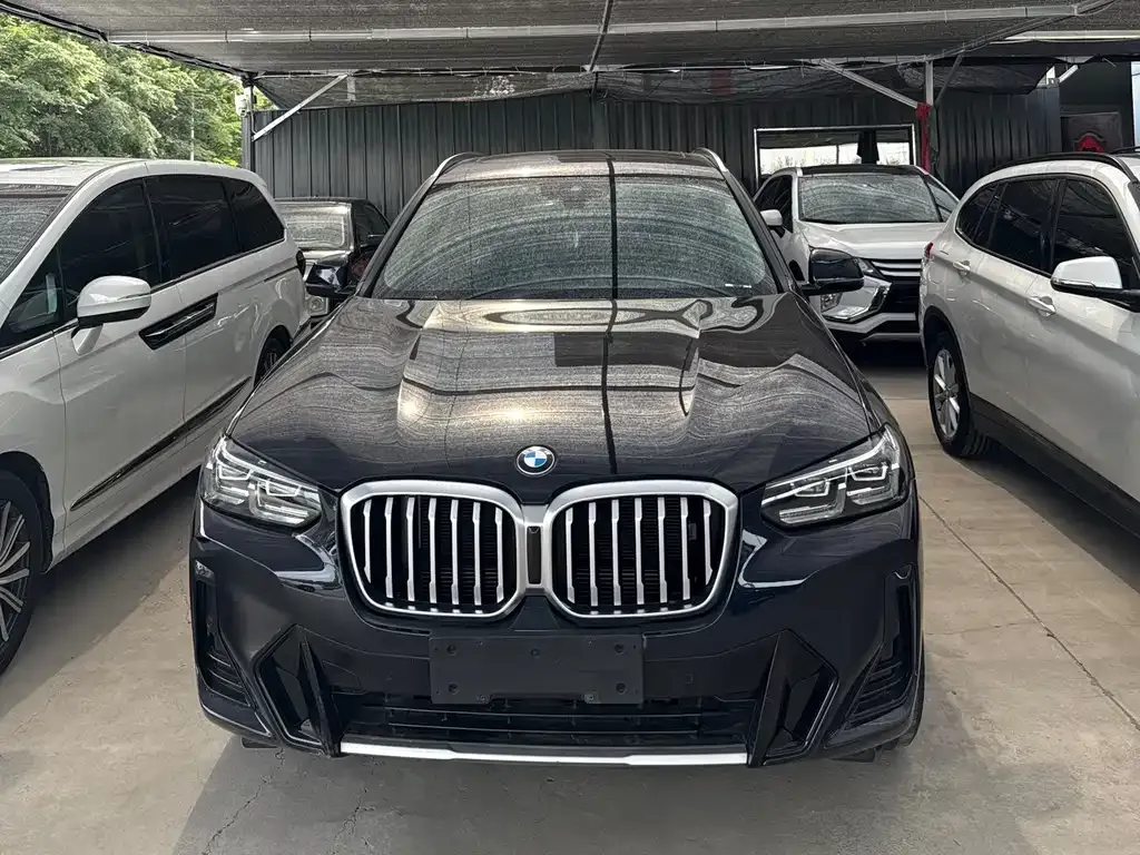 BMW X3 — фото 9