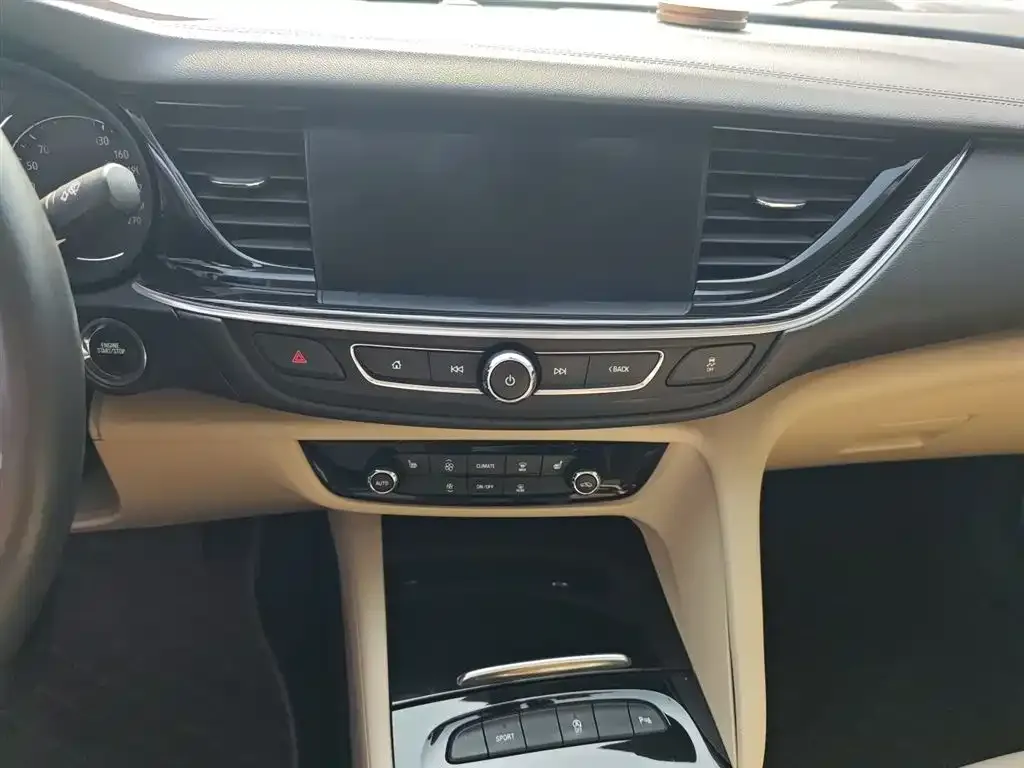 Buick Regal — фото 3
