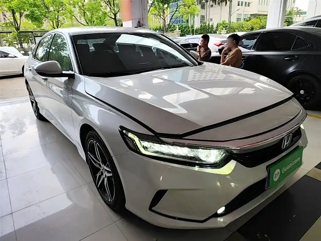 Honda Inspire — фото 4