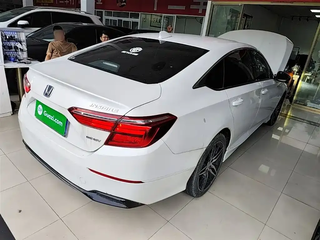 Honda Inspire — фото 10