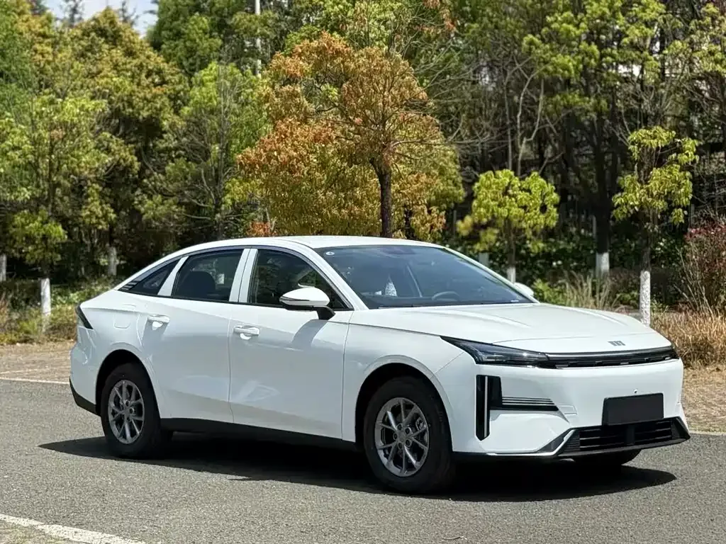 Geely Galaxy L6 2026 из CN, фото 7