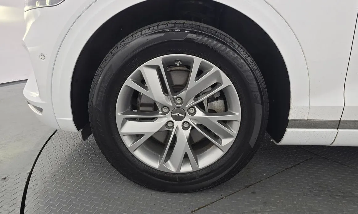 Genesis GV70 2023 из KR, фото 3