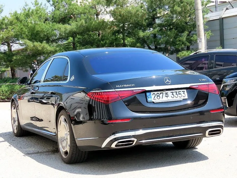 Mercedes-Benz S-Class — фото 10