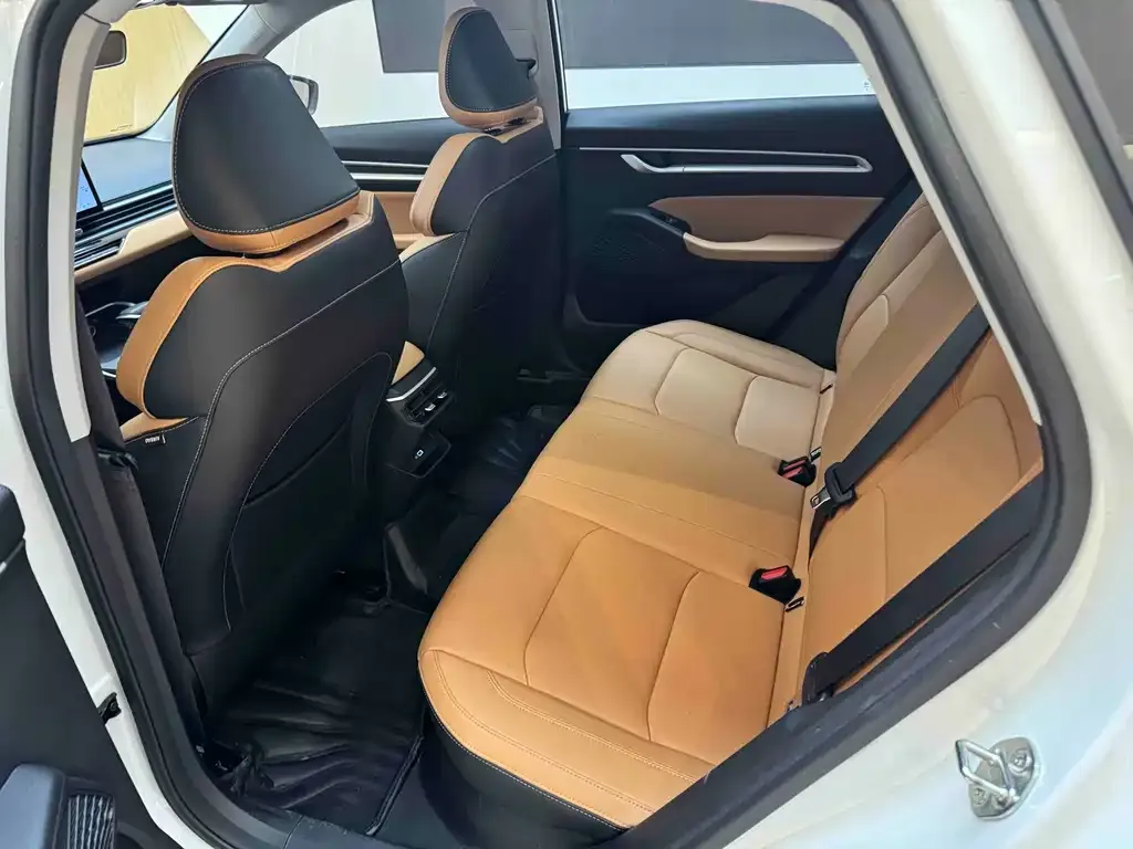 Geely Emgrand 2024 из CN, фото 6