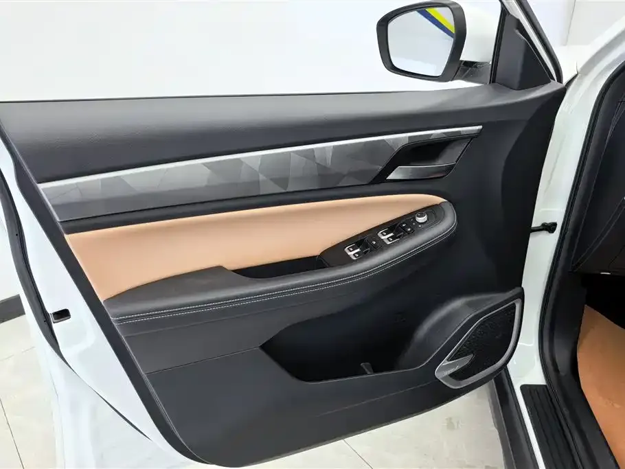 Geely Haoyue PRO 2024 из CN, фото 6