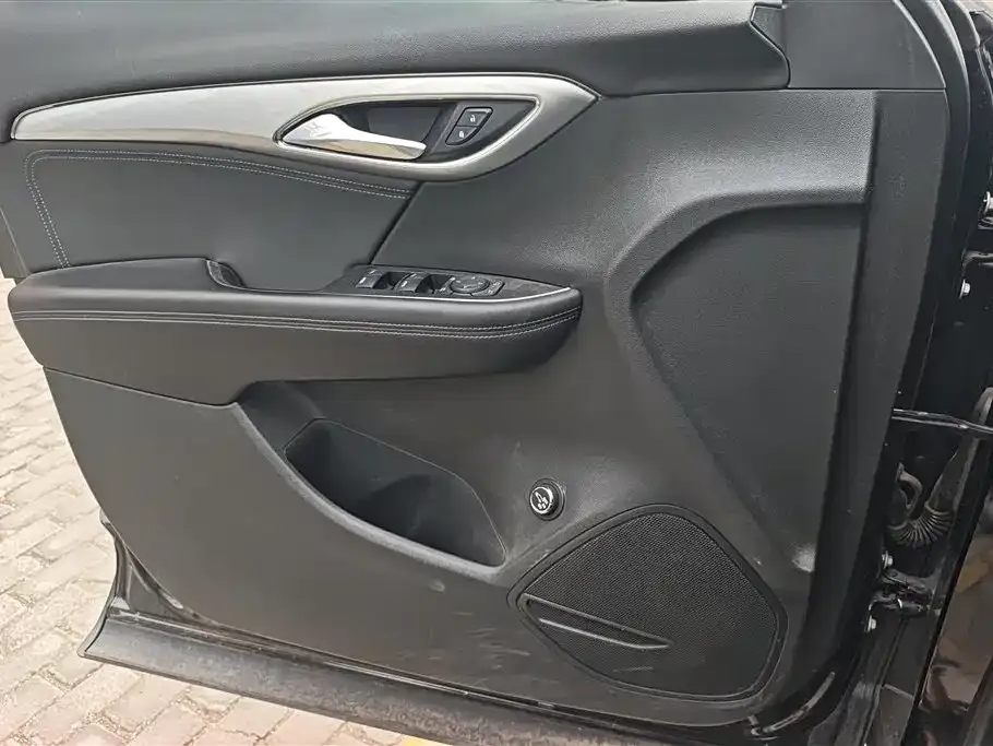 Buick Envision Plus — фото 3