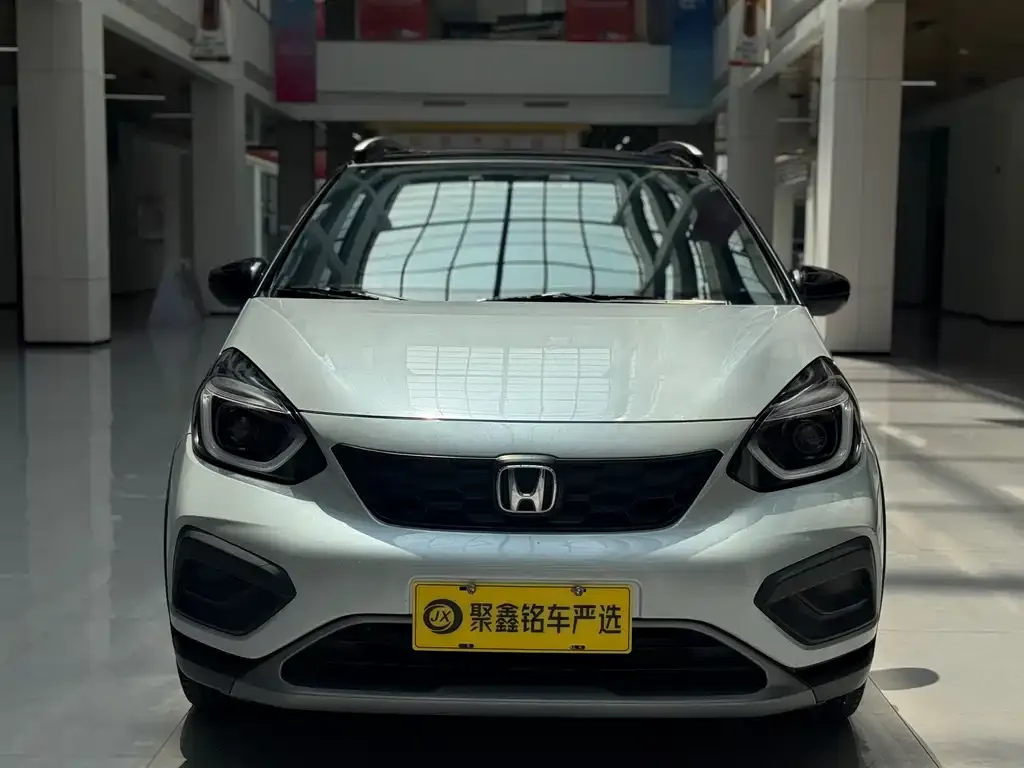 Honda Fit — фото 4