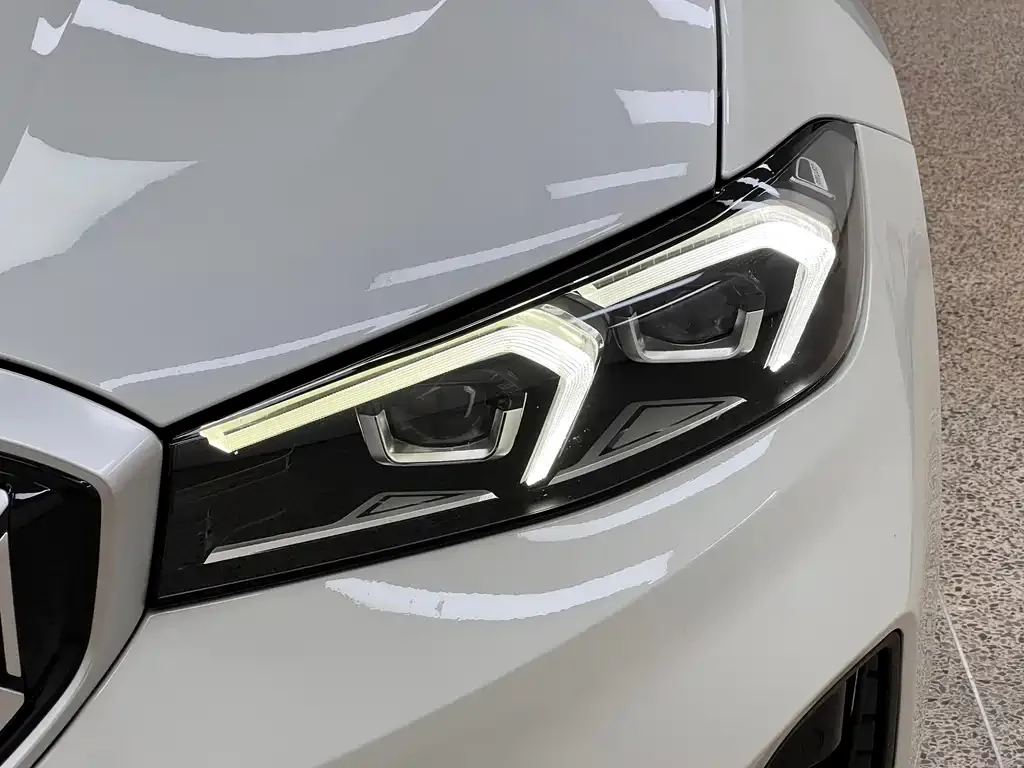 BMW i3 — фото 9