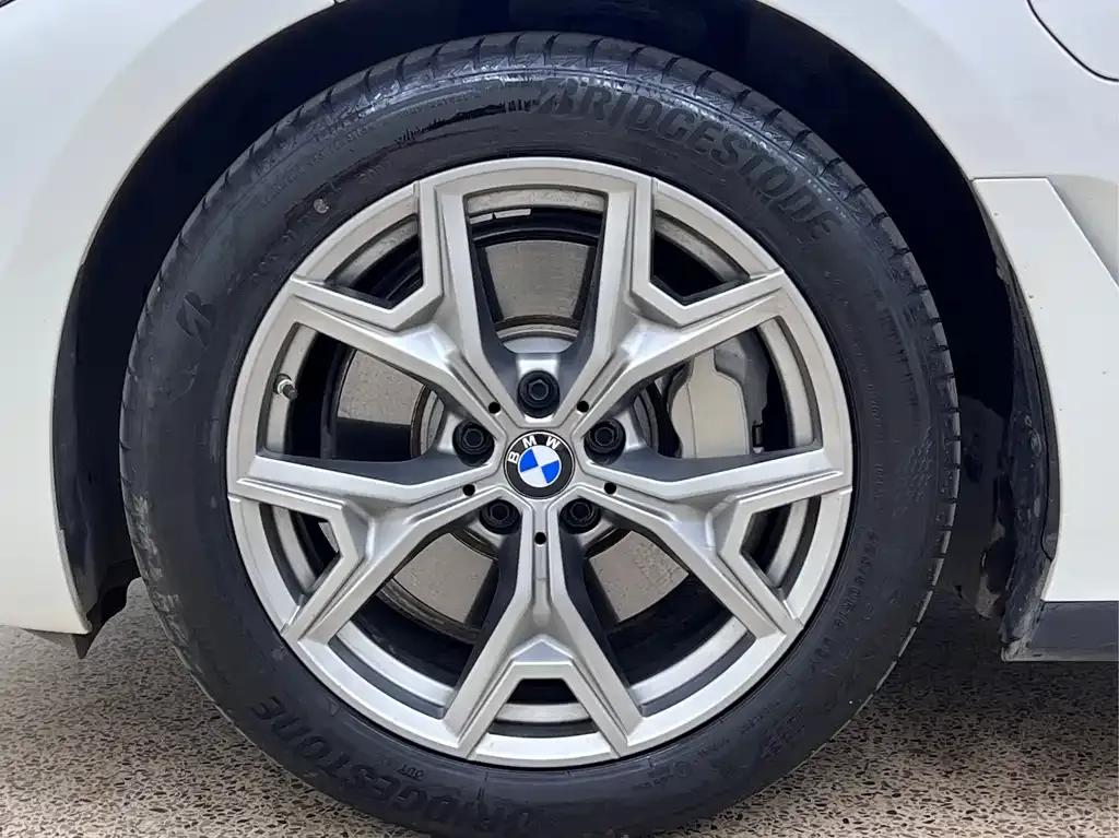 BMW i3 — фото 8