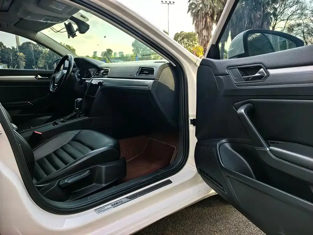 Volkswagen Lamando 2021 из CN, фото 2