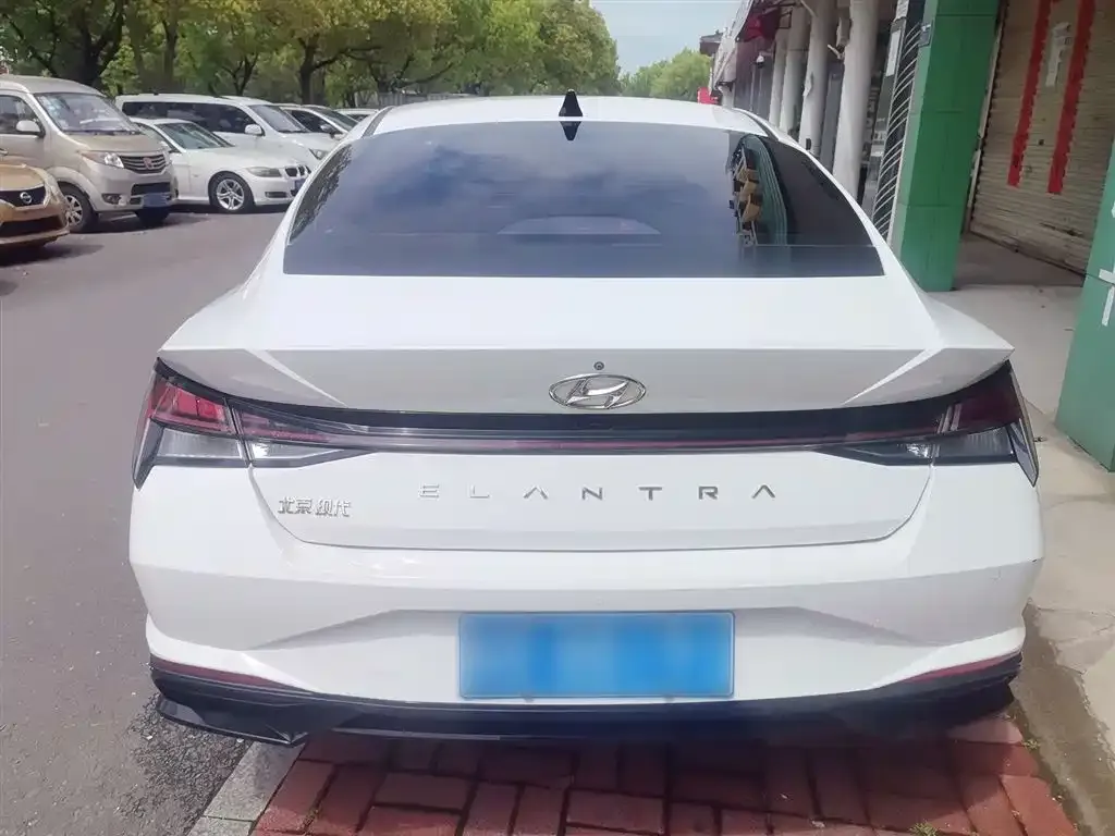 Hyundai Elantra 2022 из CN, фото 3