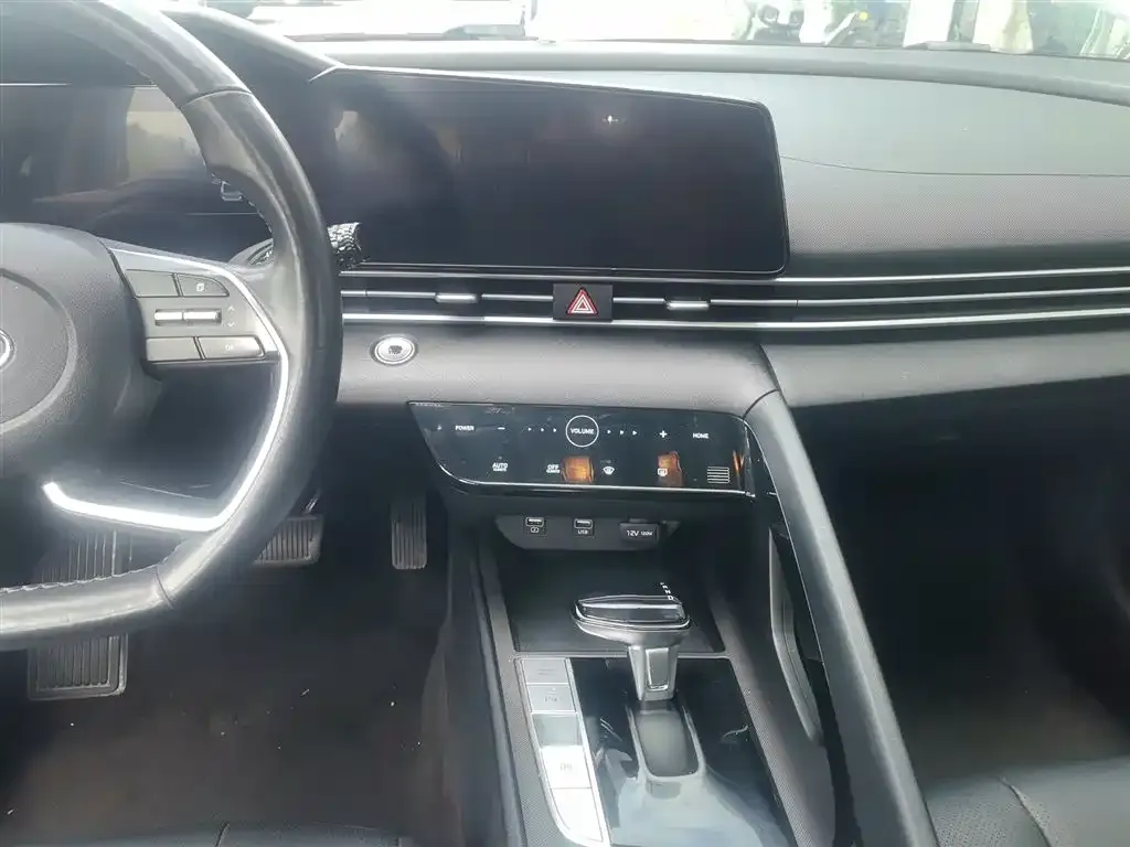 Hyundai Elantra 2022 из CN, фото 8