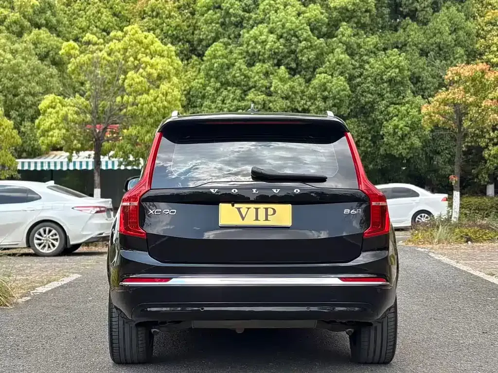 Volvo XC90 — фото 5