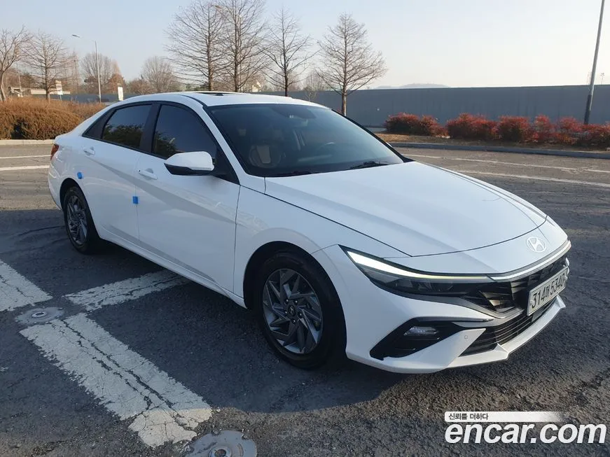 Hyundai AVANTE — фото 9