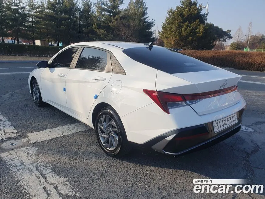 Hyundai AVANTE — фото 6