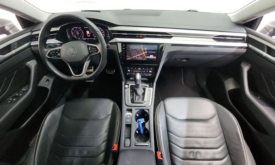 Volkswagen Arteon 2023 из KR, фото 8