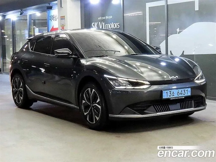 Kia EV6 — фото 1