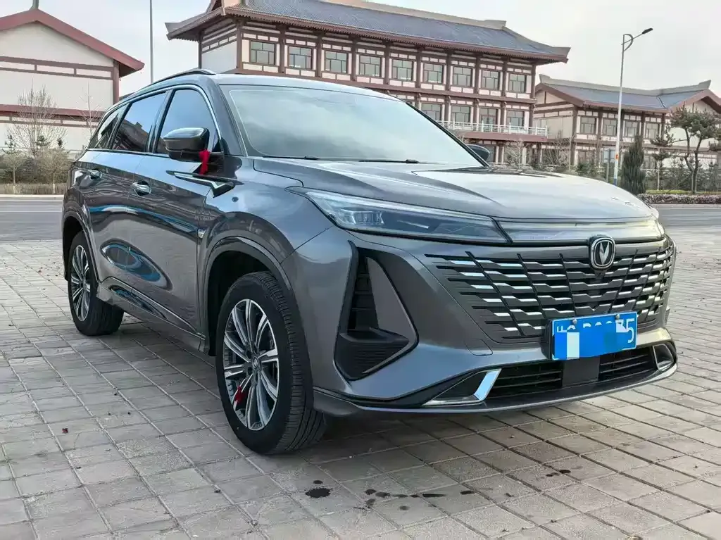 Changan CS75PLUS — фото 2