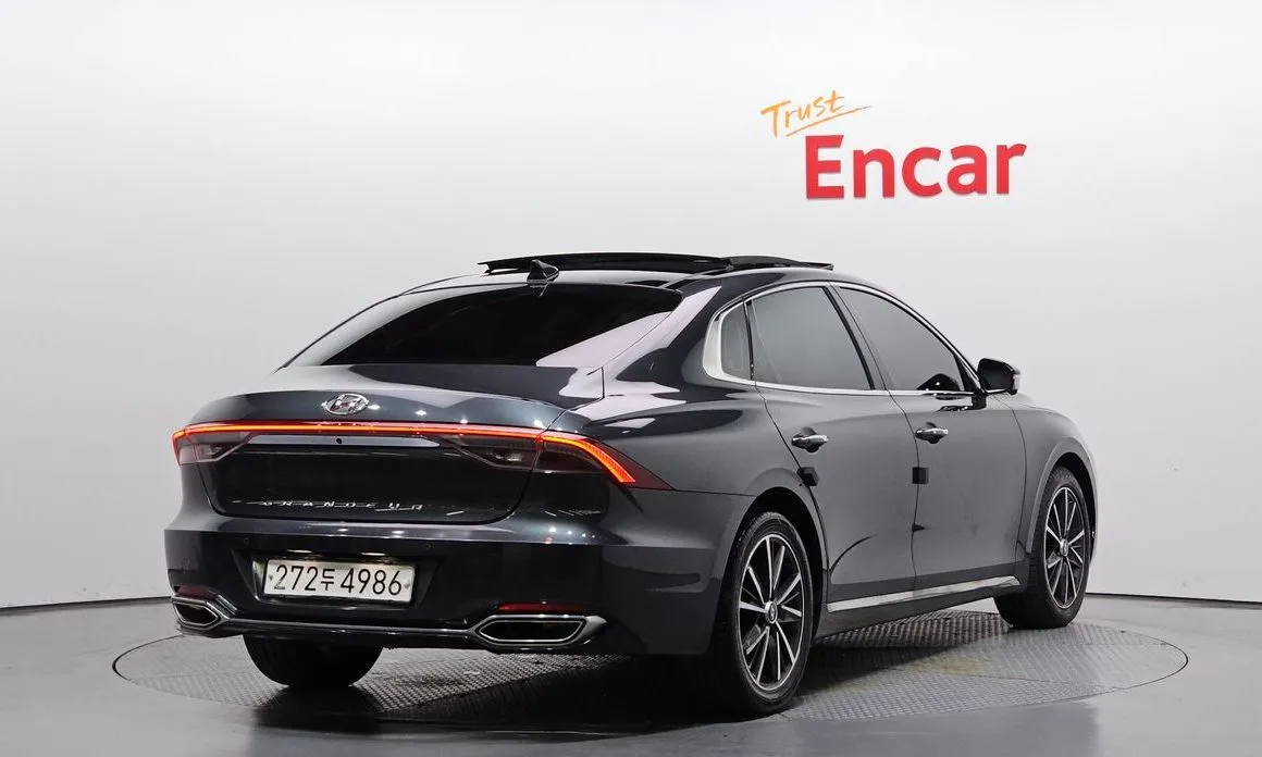 Hyundai Grandeur 2022 из KR, фото 2
