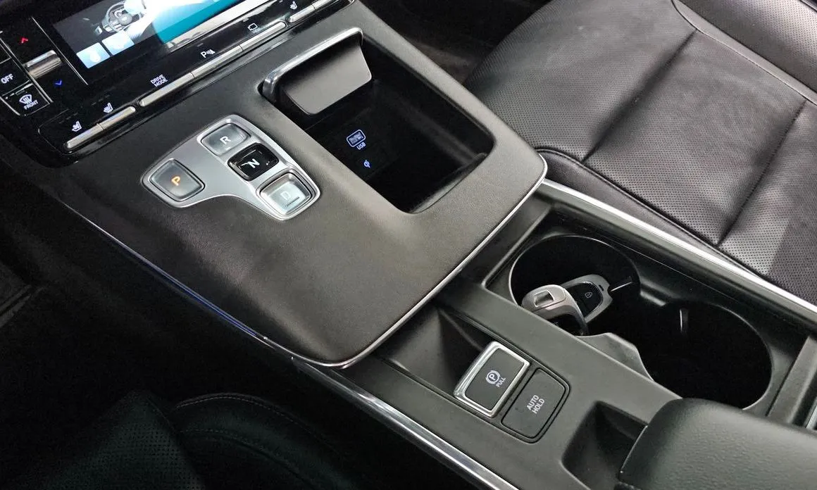 Hyundai Grandeur 2022 из KR, фото 7