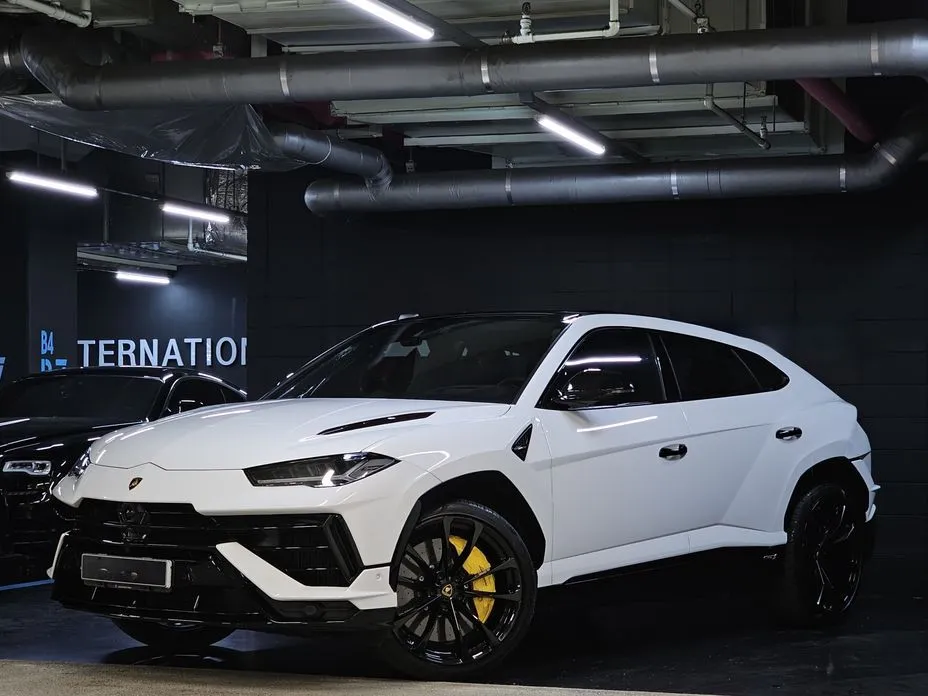 Lamborghini Urus 2023 из KR, фото 7