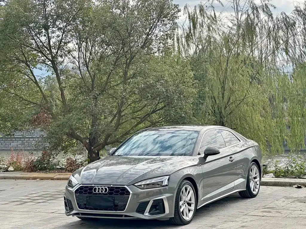 Audi A5 (Import) — фото 1