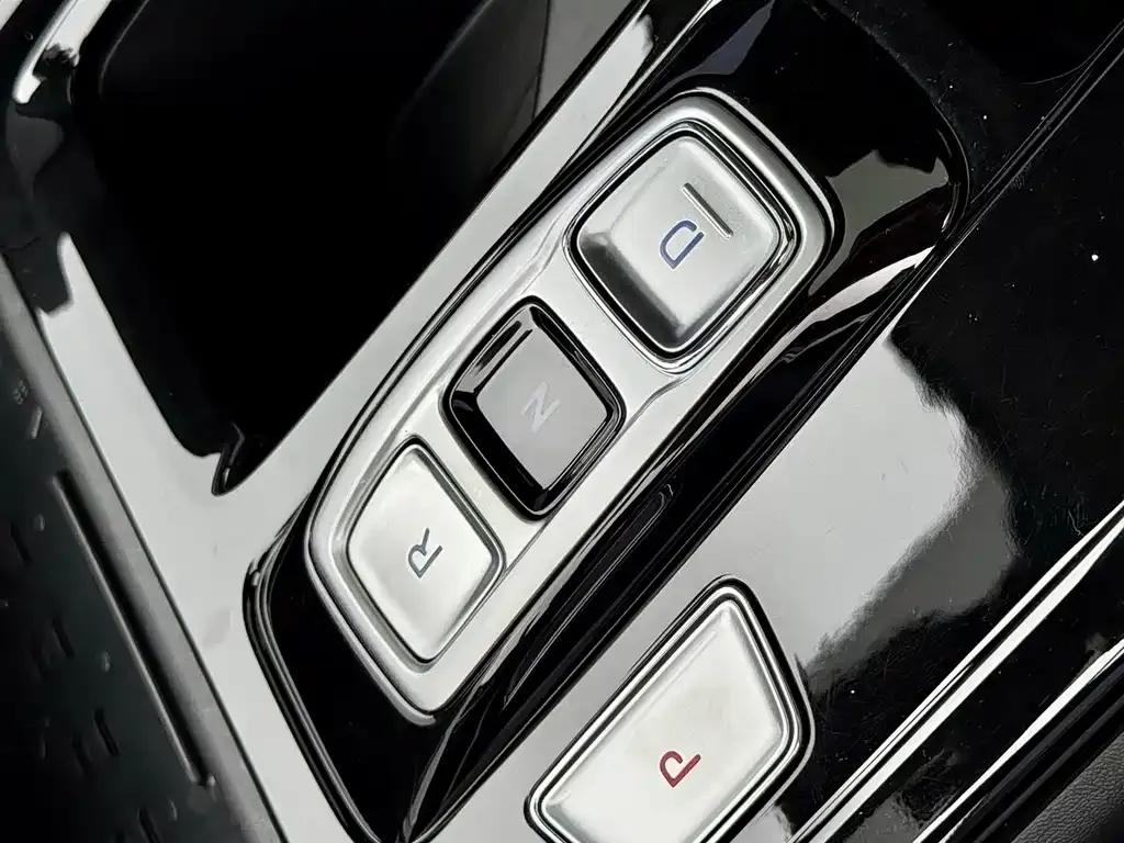 Hyundai Custo — фото 10